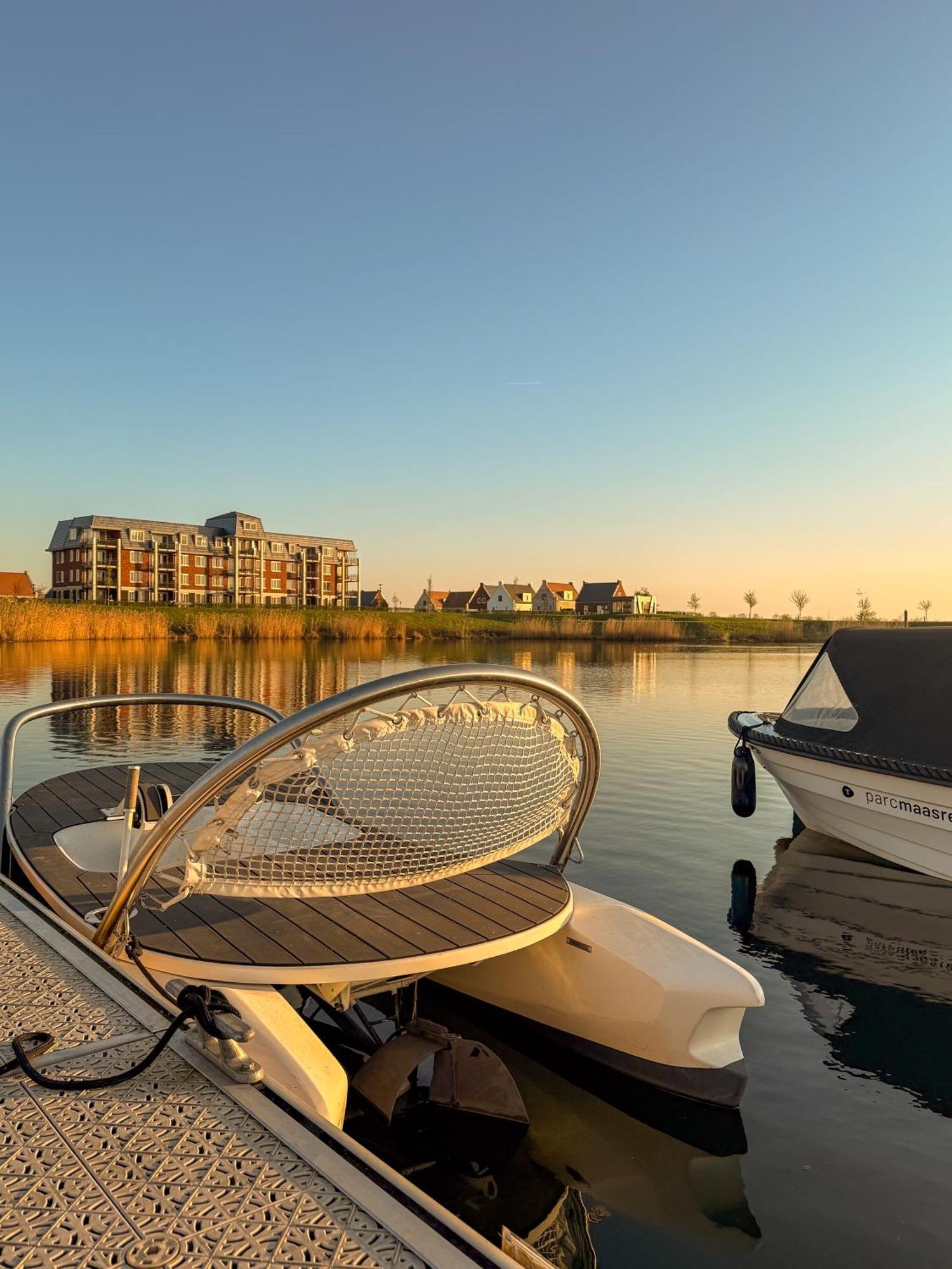 Parc Maasresidence Thorn Apartments Dış mekan fotoğraf
